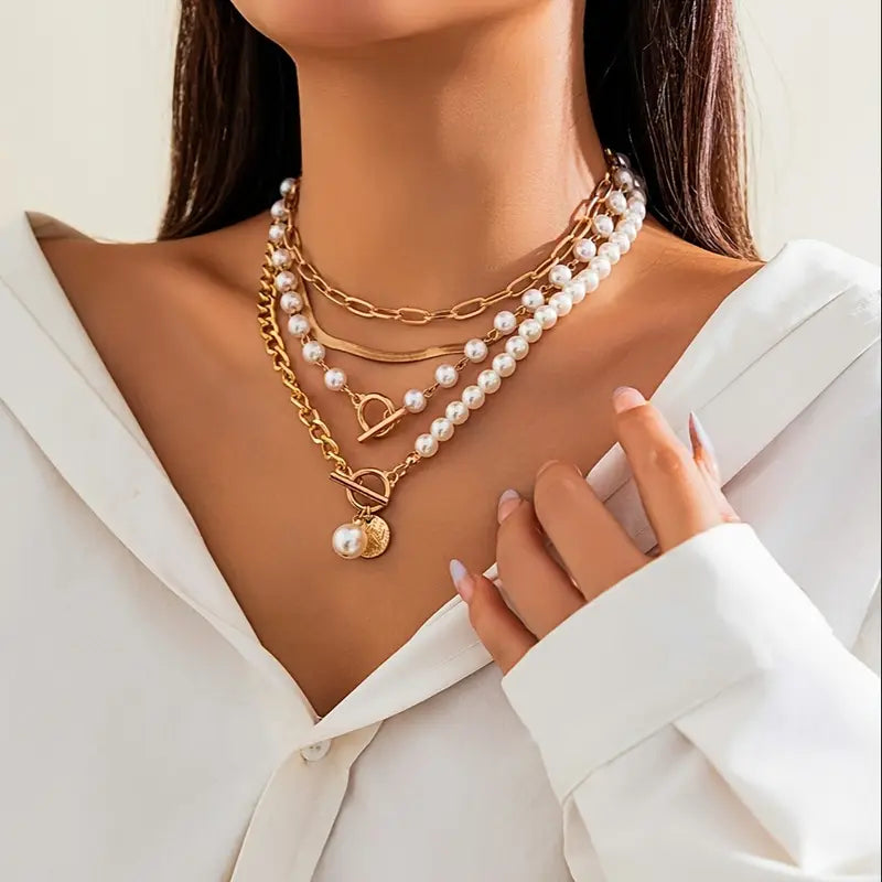 Valeria – Layered Pearl Gold Necklace Set