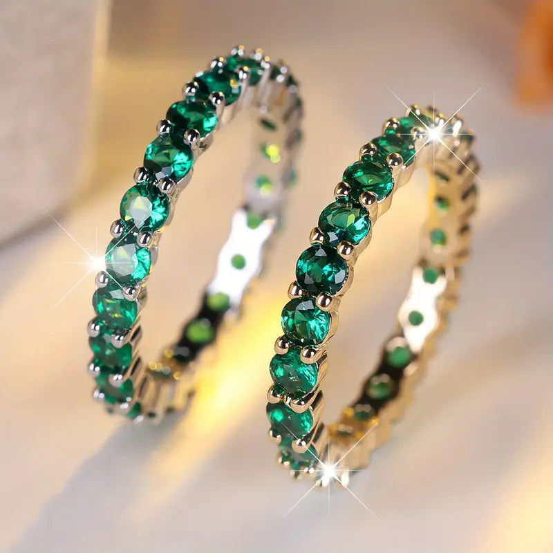 Dahlia – Emerald Eternity Ring