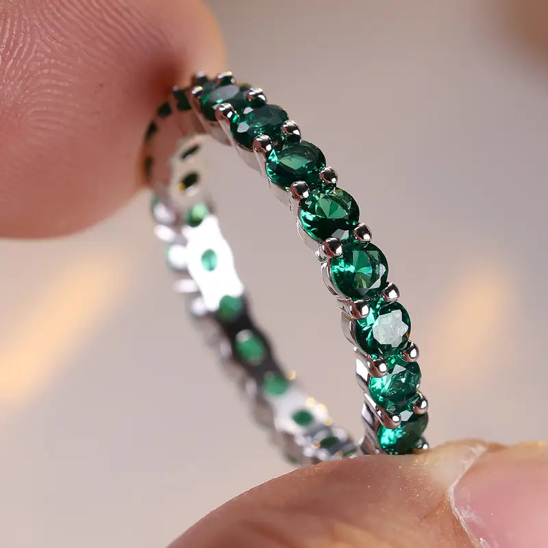 Valeria – Emerald Eternity Ring