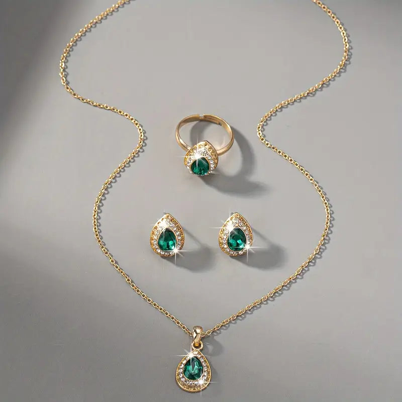 Elise – Emerald Teardrop Jewelry Set