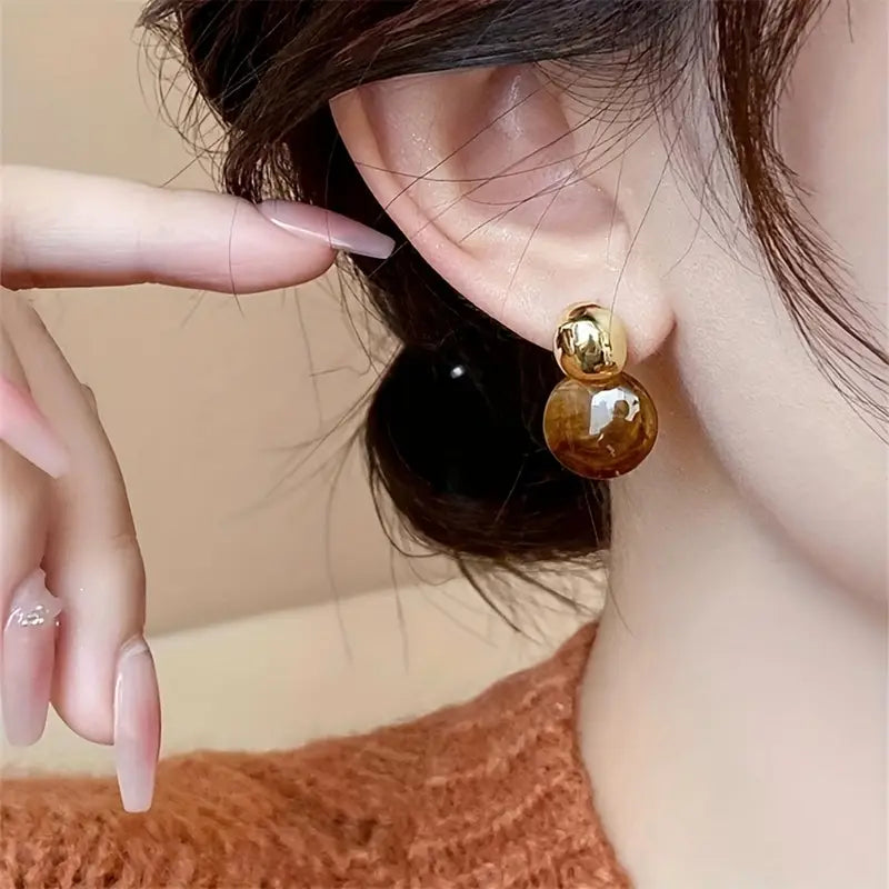 Aurora – Rounded Gold Earrings