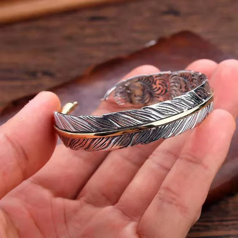 Ravenna – Feather Etched Silver Bracelet