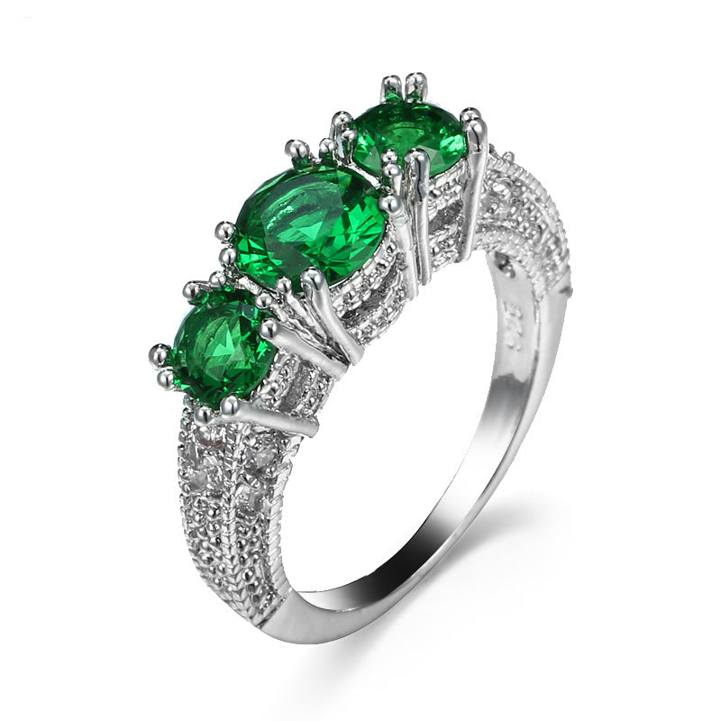 Maevira – Triple Emerald Glow Ring