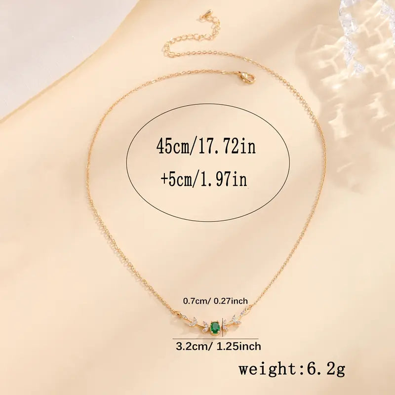 Elara Wynsette – Minimal Emerald Necklace