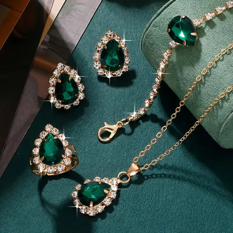 Helena – Emerald Gold Jewelry Set