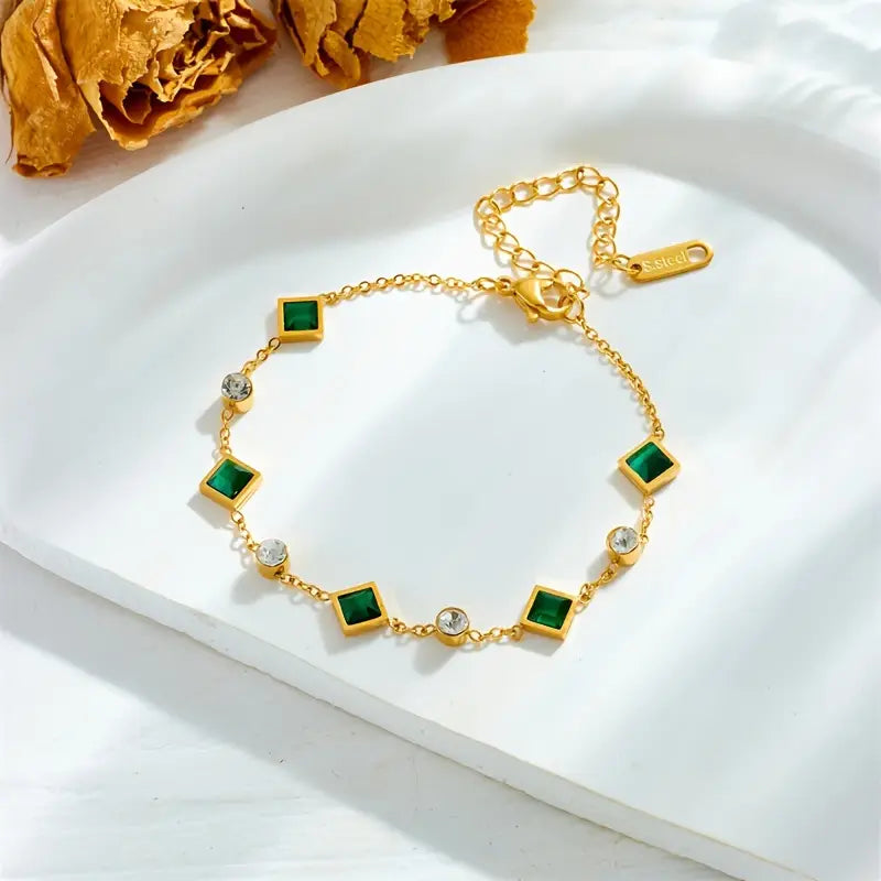 Maribel – Emerald Charm Gold Bracelet