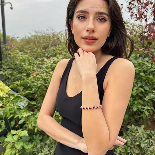 Liliane – Vine White Gold Tennis Bracelet