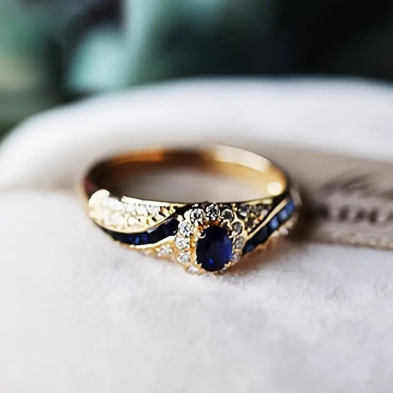 Maribel – Sapphire Gold Ring