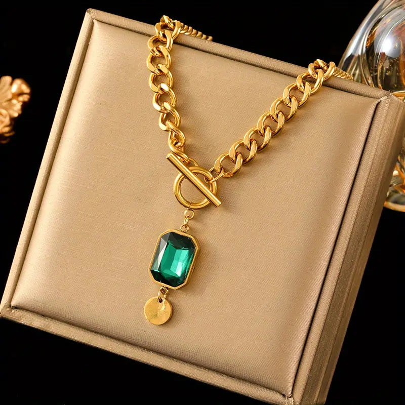Marisol – Chunky Emerald Pendant Necklace
