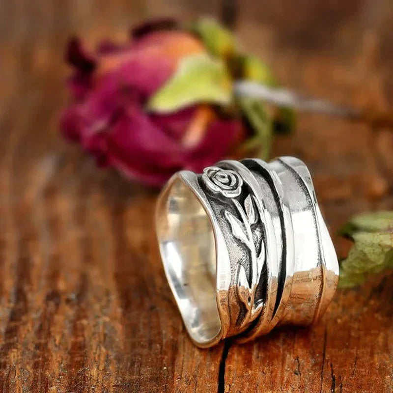 Arden – Vintage Rose Engraved Silver Ring