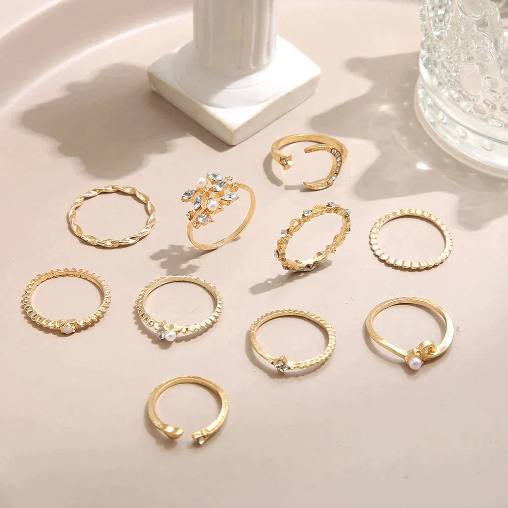Callista – Celestial Gold Stackable Rings