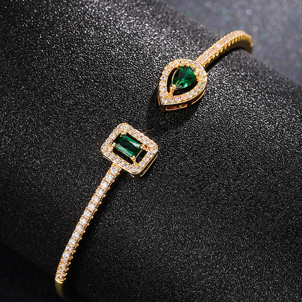 Lynelle – Dual Emerald Open Bracelet