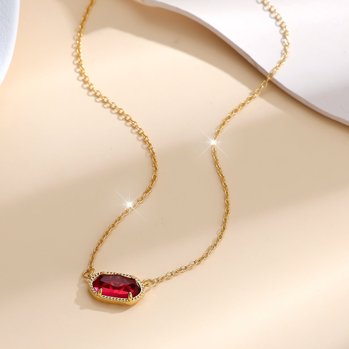 Marcelline – Ruby Gold Classic Oval Necklace