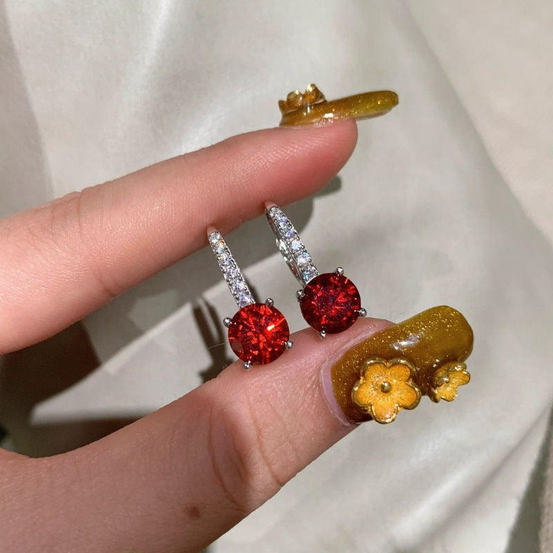 Aveline – Orvane White Gold Earrings