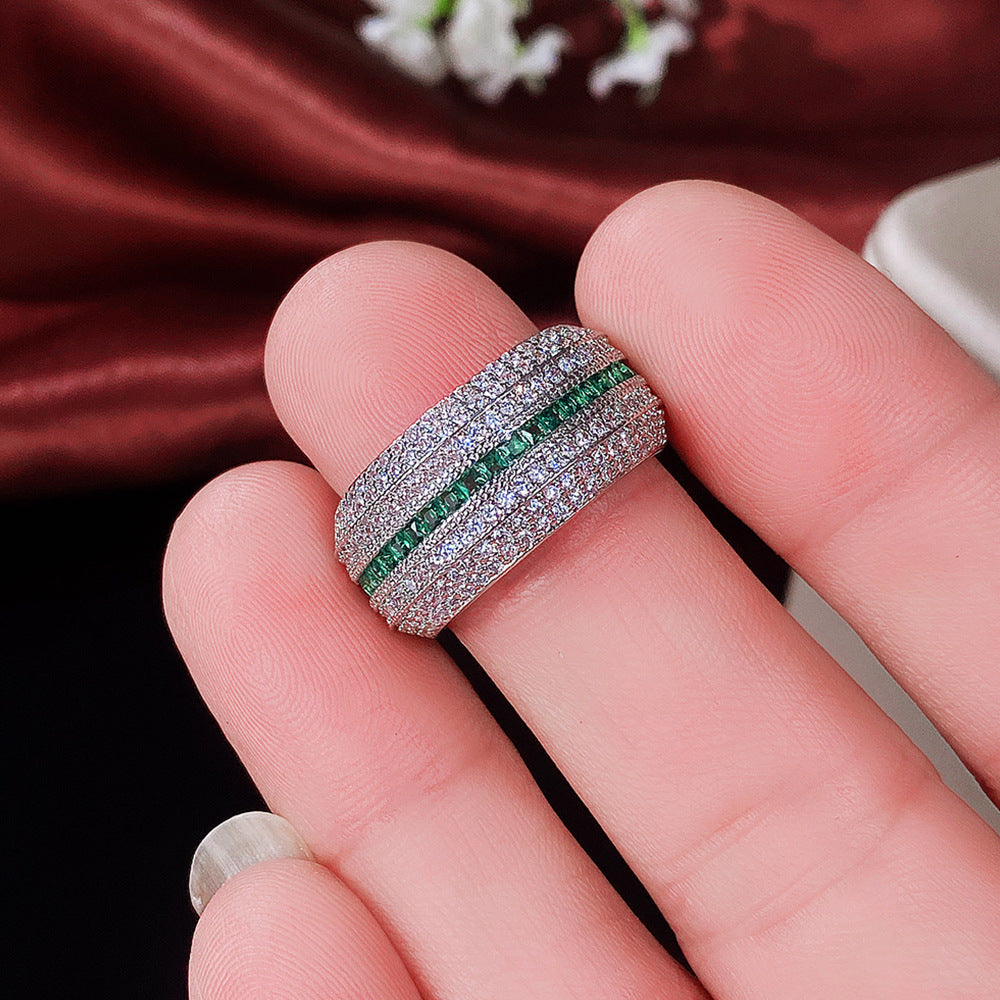 Dahlia – Emerald White Gold Statement Ring