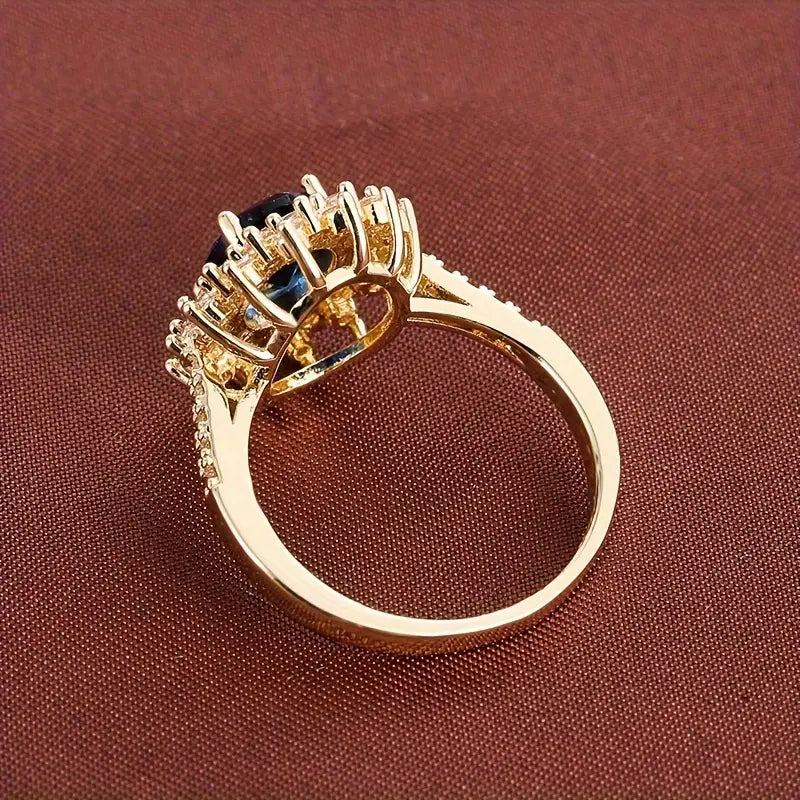 Althea – Sapphire Gold Ring