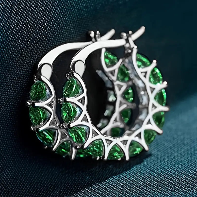 Aubrey – Emerald White Gold Hoop Earrings