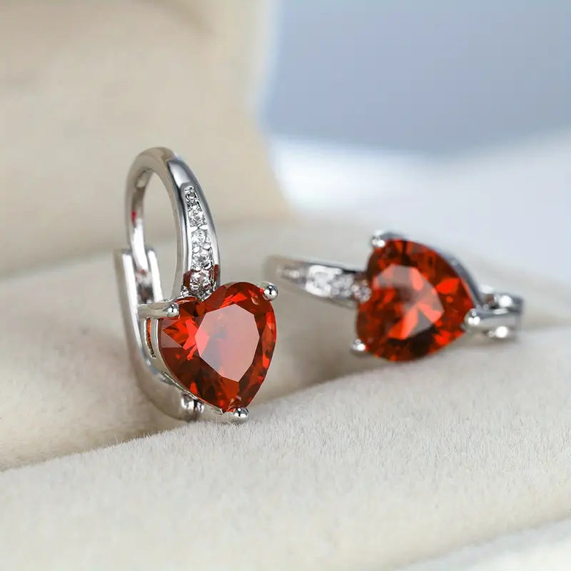 Elowen – Emberelle White Gold Earrings