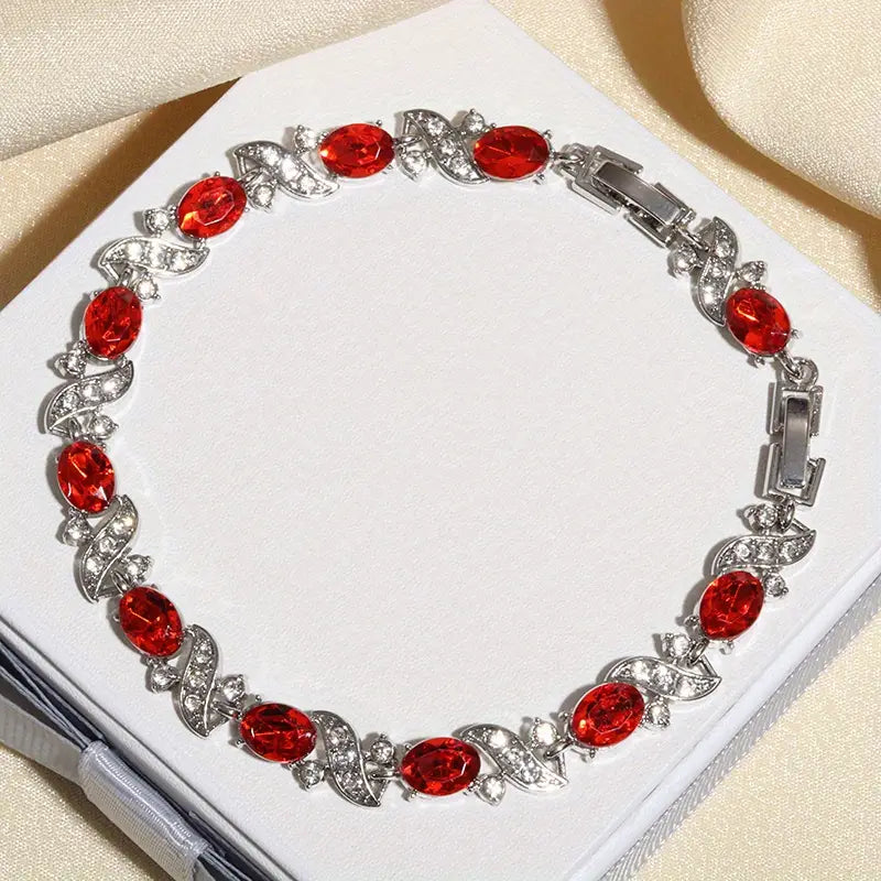Miralyn – Valrouge White Gold Bracelet
