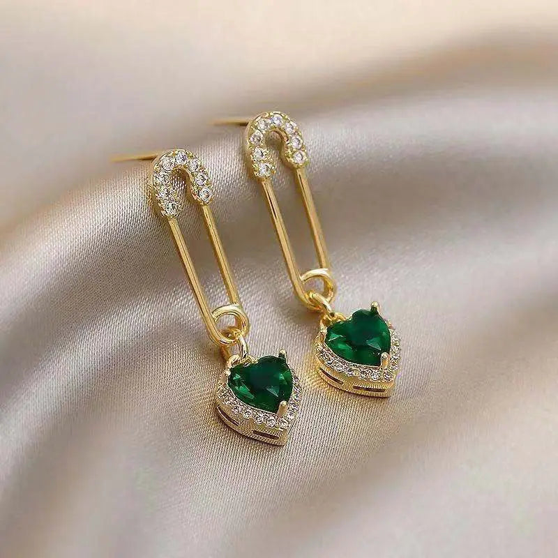 Nerissa – Gold Gem Heart Earrings
