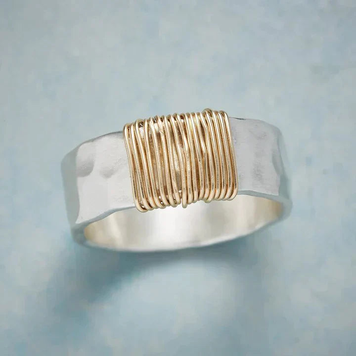 Calla – Wrapped Mixed-Metal Ring